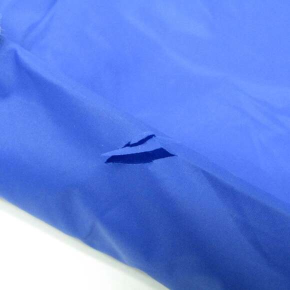 GUCCI Authentic White Leather Shoulder Bag - Picture 16 of 16